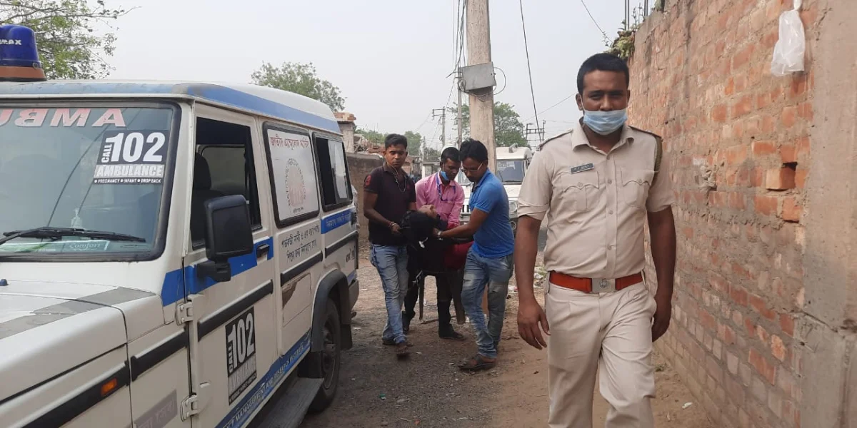 রামপুরহাট কাণ্ডঃ সুস্থ হয়ে বাড়ি ফিরল বুলবুলি ও ইরফান, এসকর্ট করে বাড়ি পৌঁছে দিল পুলিশ