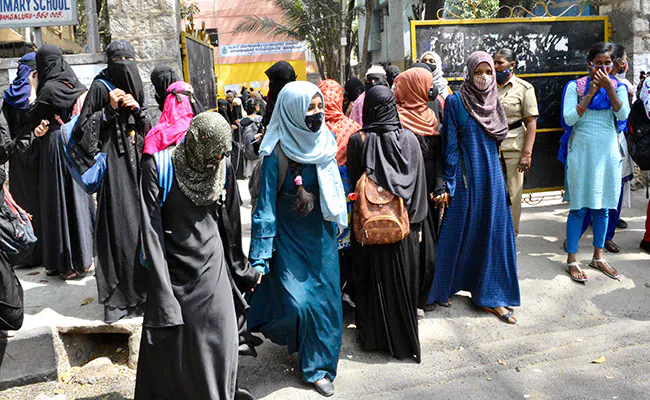 হিজাব আমাদের ধর্মীয় অধিকার !