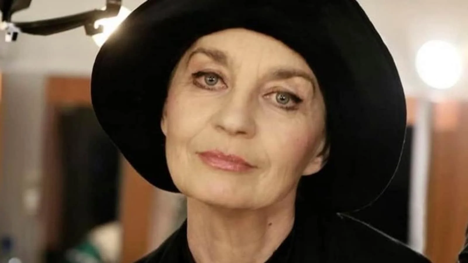 বাড়িতে রকেট হানা, নিহত হলেন জনপ্রিয় ইউক্রেনিয়ান অভিনেত্রী