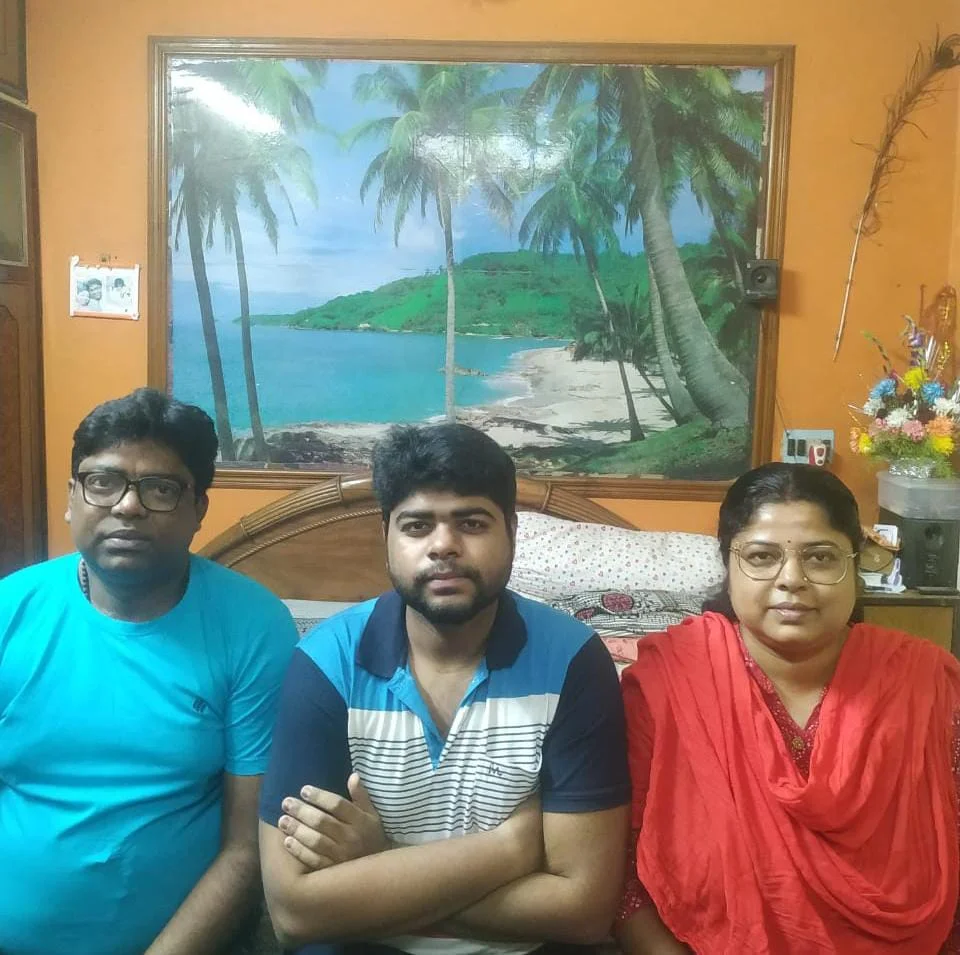 মুহুর্মুহু ফায়ার করছিল ইউক্রেন সেনারা, আতঙ্কে গলা শুকিয়ে আসছিল দেবমাল্যদের!