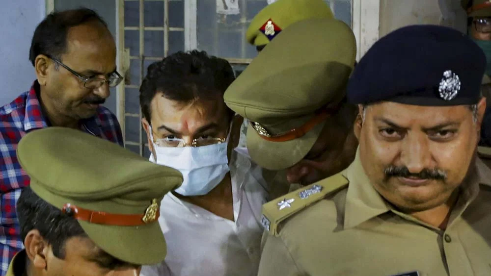 শীর্ষ আদালতের নির্দেশ মেনে আত্মসমপর্ণ  লখিমপুর- খেরি কান্ডের মূল অভিযুক্ত আশিস মিশ্রর