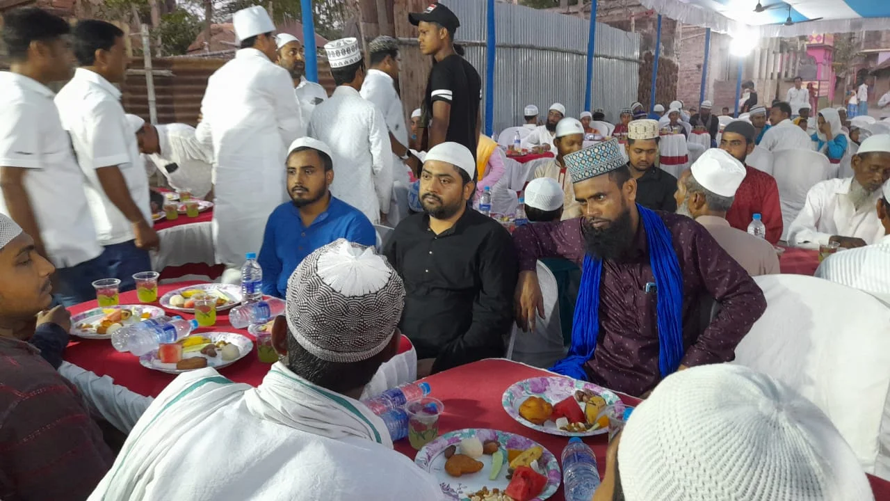 বগটুইতে ইফতারের মহামিলনে শামিল হলেন মিহিলাল, বাণীরুল সেখরা