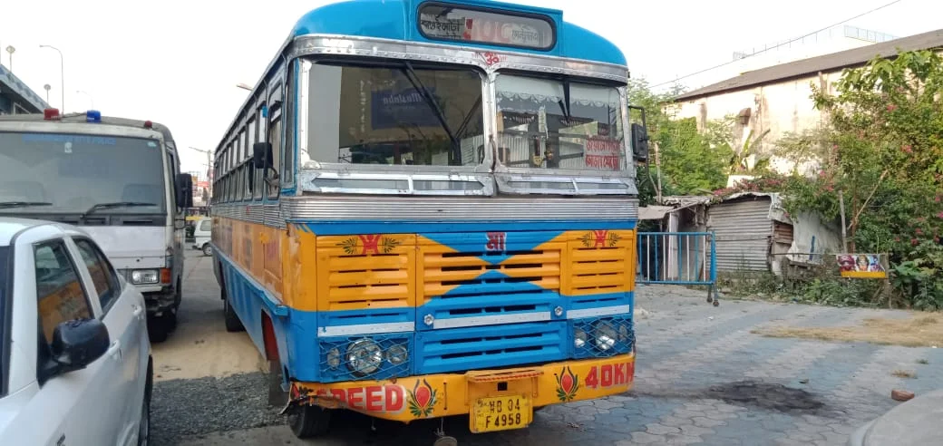 তালিকা মেনেই নিতে হবে ভাড়া, সব বাসেই রাখতে হবে তালিকা, হাইকোর্টের কড়া নির্দেশিকা