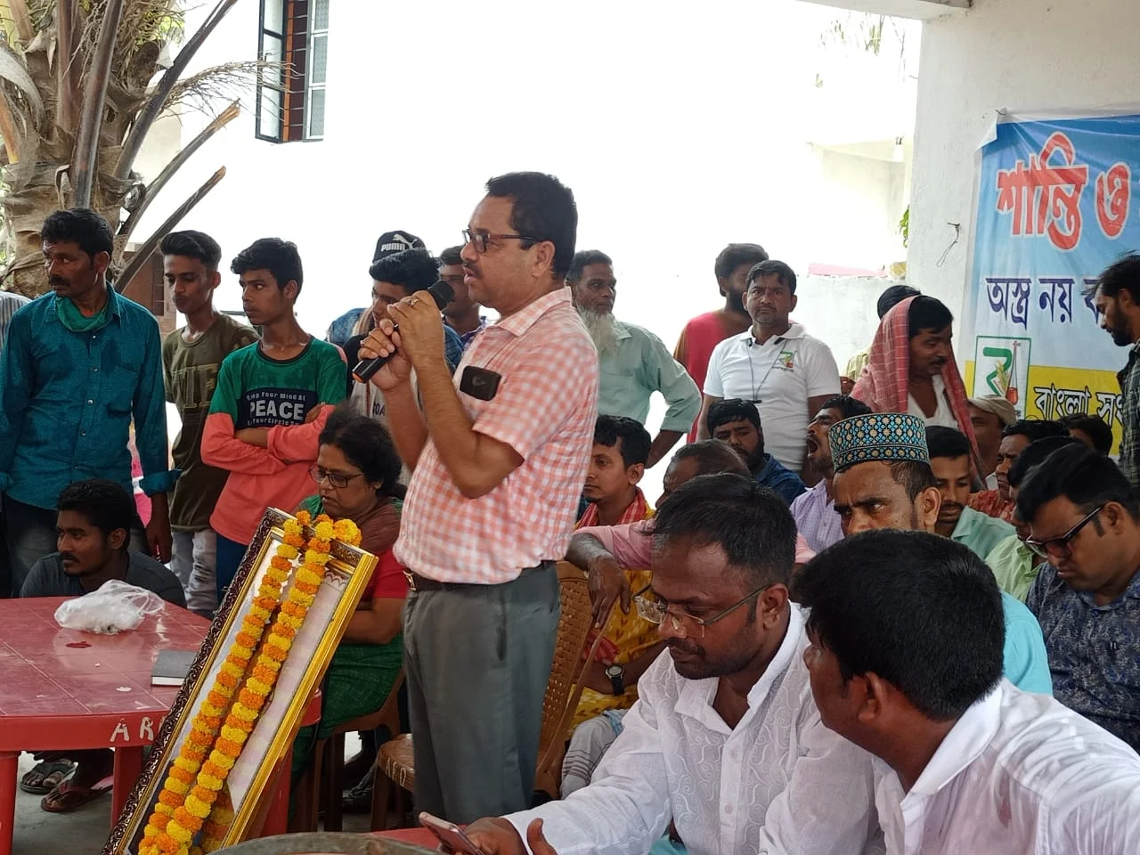 শান্তির বার্তা নিয়ে বগটুই গ্রামে  বাংলা সংস্কৃতি মঞ্চের মহামিছিল