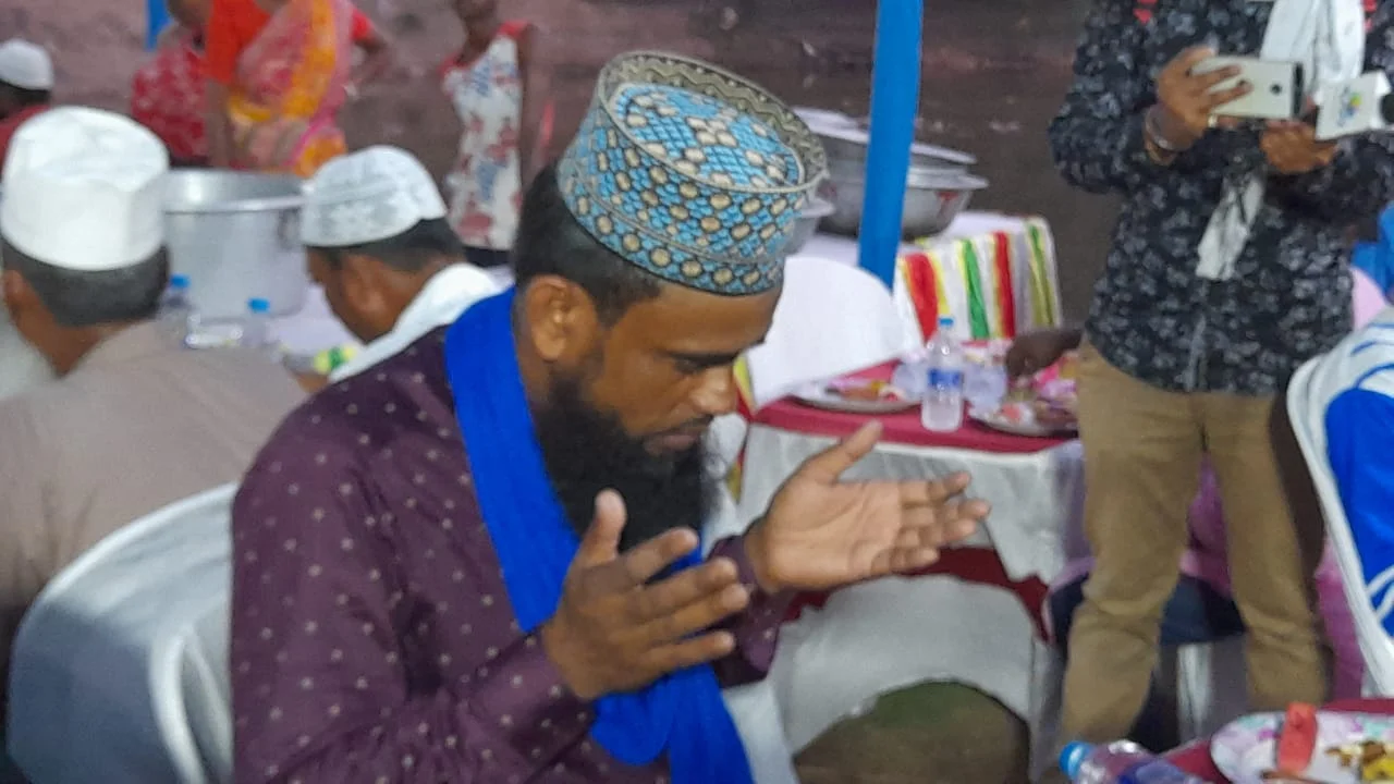 বগটুইতে ইফতারের মহামিলনে শামিল হলেন মিহিলাল, বাণীরুল সেখরা