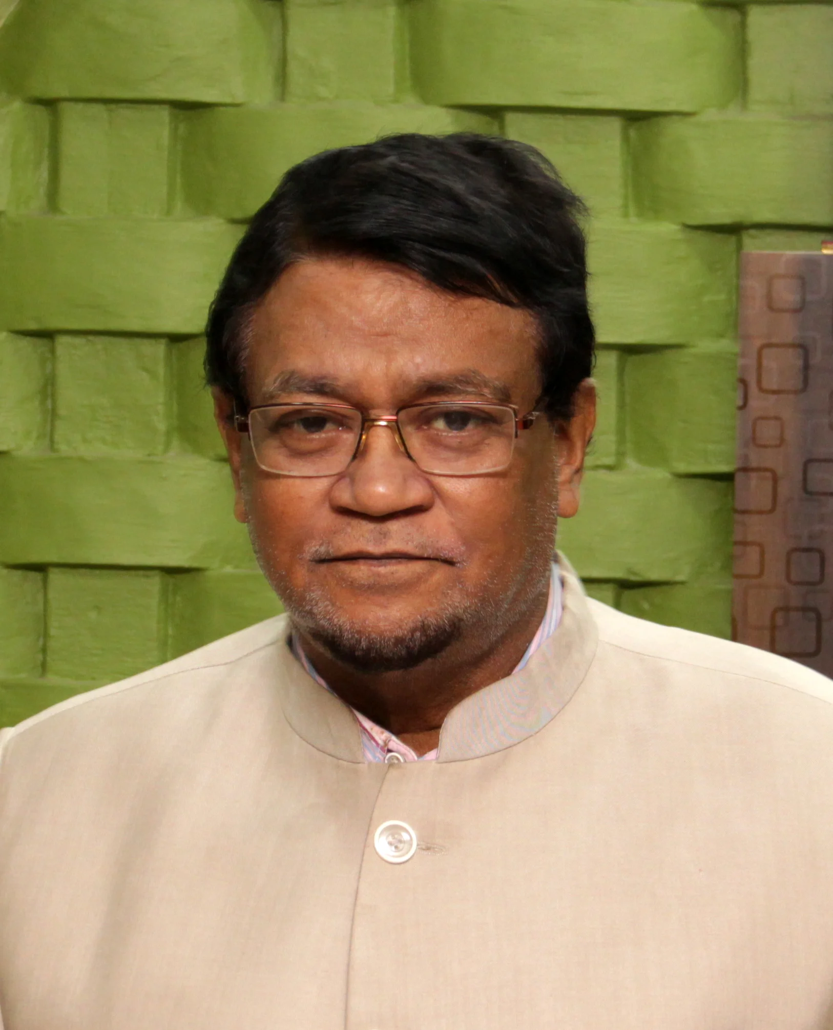 মসজিদুল আকসায় ইসরাইলি হানা