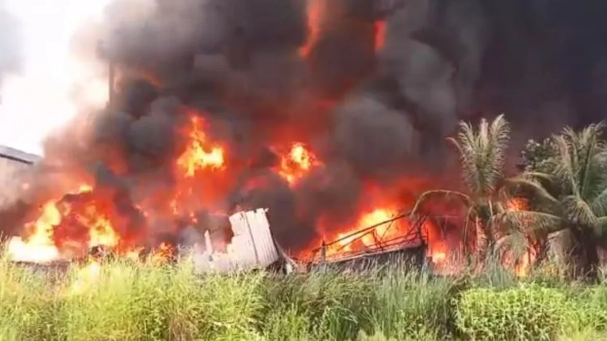 মহেশতলায় ভয়াবহ আগুন! মৃত্যু ৩