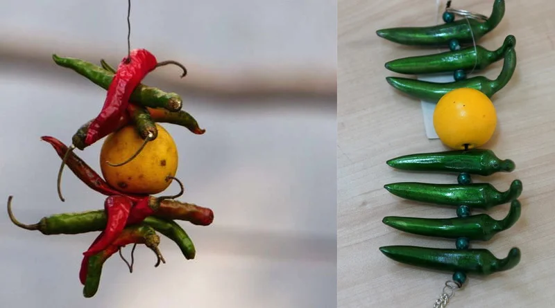 এই বৈশাখে ব্যবসায়ীদের ভরসা প্লাস্টিকের লেবু-লঙ্কার চেন! নেপথ্যে কোন ঘটনা