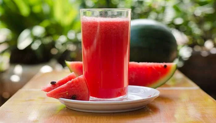 সেহরি-ইফতারের সময় তরল ও পুষ্টিকর খাবারে জোর দিন