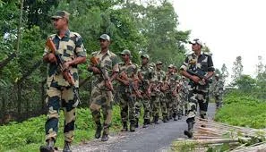 বিএসএফ ও বিজিবি-র তৎপরতায় নদিয়ায় মাকে শেষ দেখা দেখতে পারলেন বাংলাদেশের দুই মেয়ে