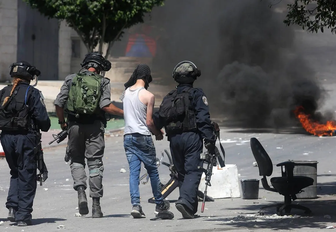 অভিযোগ নেই, তবুও ইসরাইলি কারাগারে বন্দি ৬০০ ফিলিস্তিনি