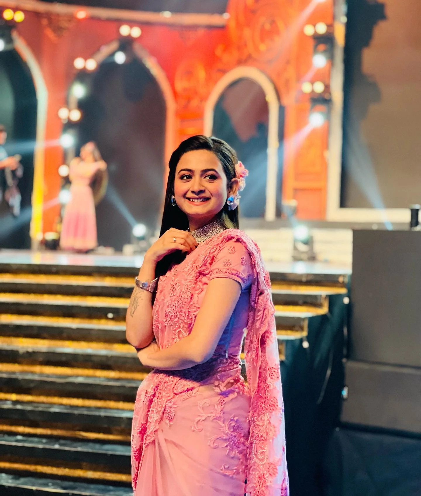 'আমি সিরাজের বেগম' খ্যাত পল্লবীর অস্বাভাবিক মৃত্যু ঘিরে তোলপাড় টলিপাড়া