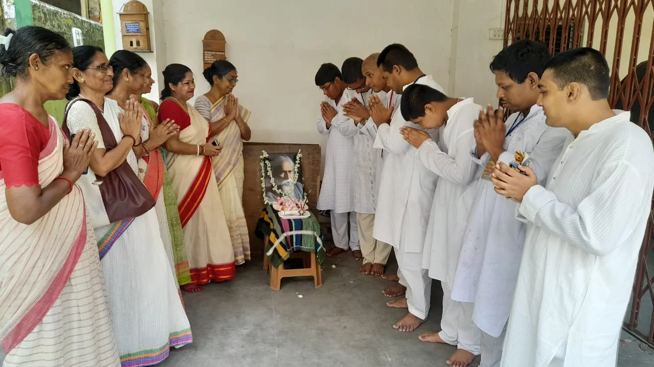 গানে, কবিতায় রবি প্রণাম  বিশেষ চাহিদা সম্পন্ন শিশু- কিশোরদের