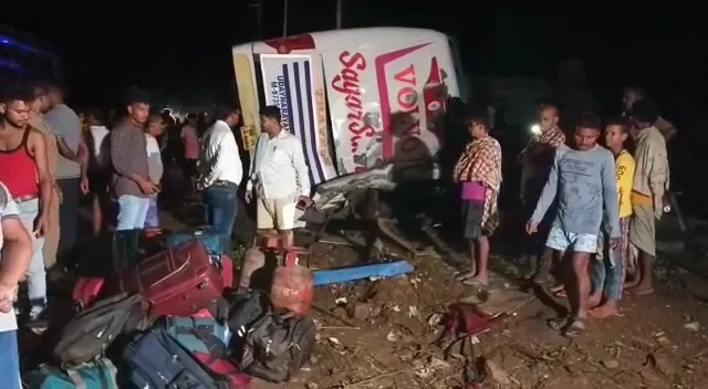ওড়িশায় বাস দুর্ঘটনায় নিহত বাংলার ৬ পর্যটক, শোকপ্রকাশ মুখ্যমন্ত্রীর, ঘটনাস্থলে যাচ্ছেন রাজ্যসরকারের প্রতিনিধিদল
