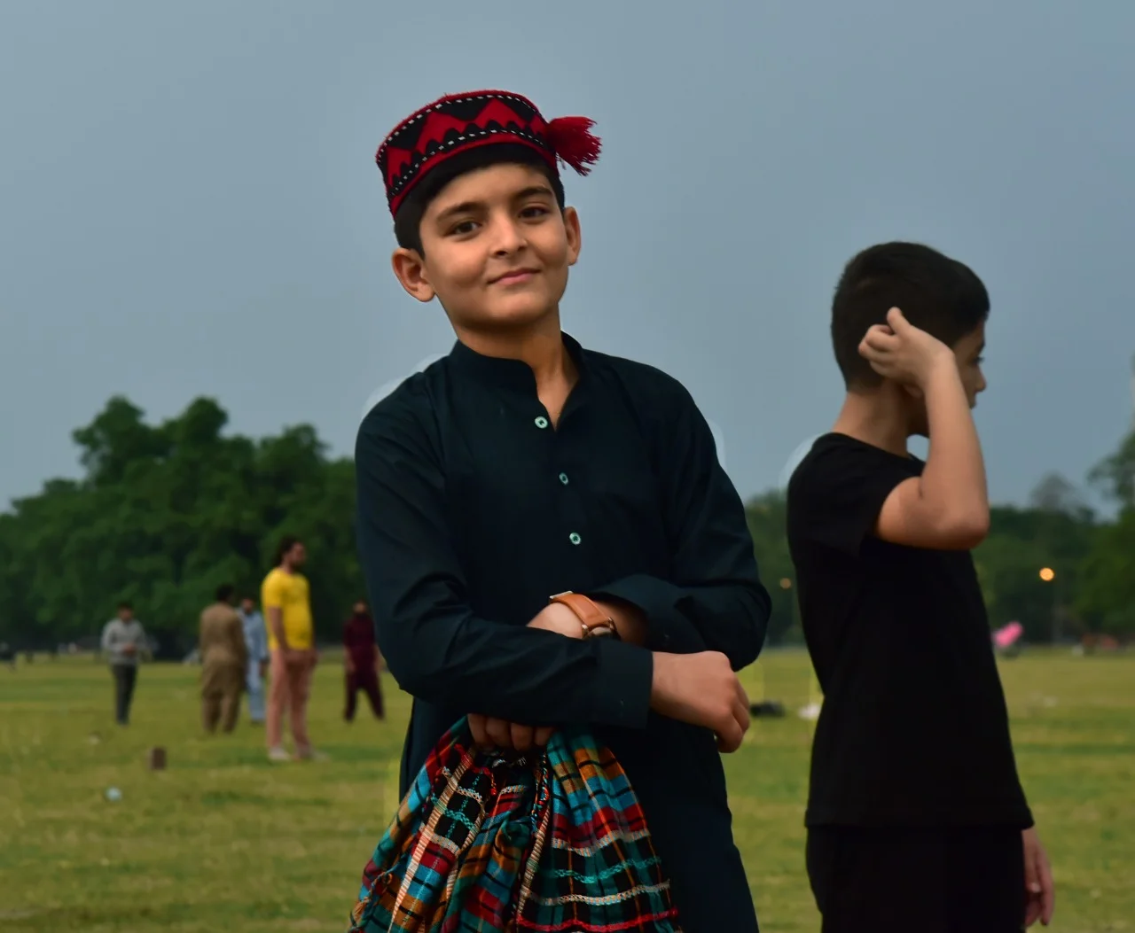 কলকাতা ময়দানে উৎসবের আমেজে সপরিবার আফগানরা, লেন্সবন্দি কিছু মূহুর্ত