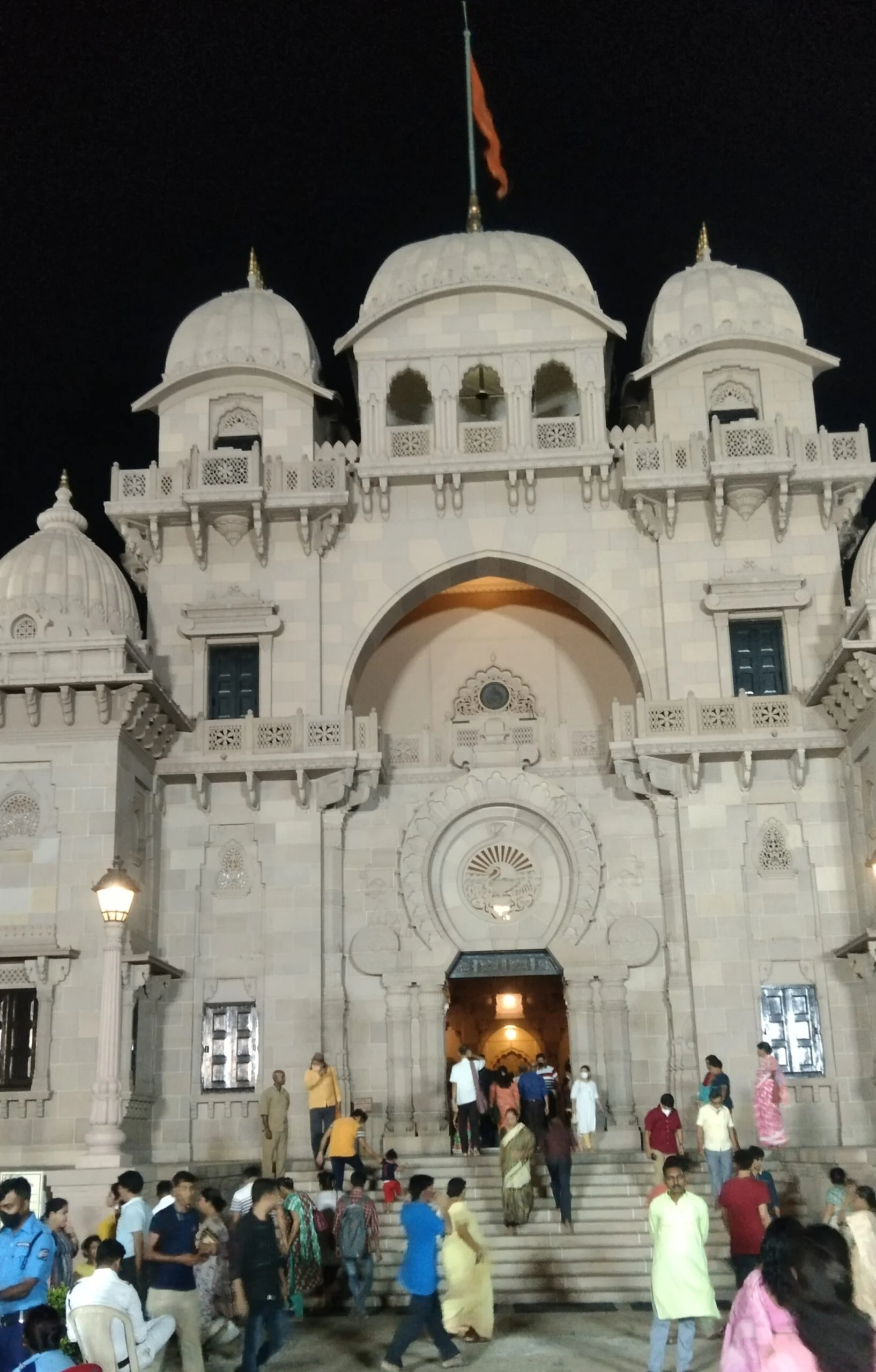 নানা অনুষ্ঠানের মধ্যে দিয়ে বেলুড় মঠে উদযাপিত হল রামকৃষ্ণ মিশনের ১২৫ তম প্রতিষ্ঠা দিবস