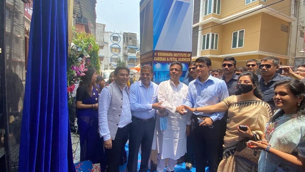 'দিদি আমার খুব প্রিয় একজন মানুষ',মুখ্যমন্ত্রীর প্রশংসায় পঞ্চমুখ সৌরভ