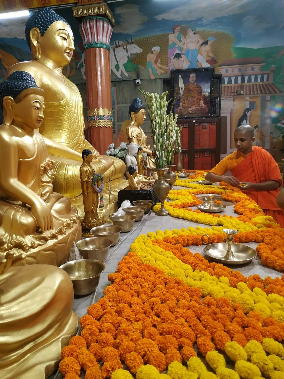 বুদ্ধ পূর্ণিমায় মহাবোধি সোসাইটিতে দিনভর অনুষ্ঠান, লেন্সবন্দি মূহুর্তরা