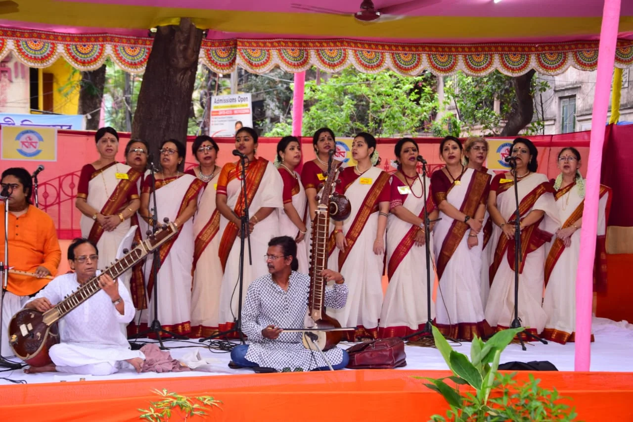 শ্রদ্ধায় স্মরণে ২৫ শে বৈশাখ পালন করল নব নালন্দা