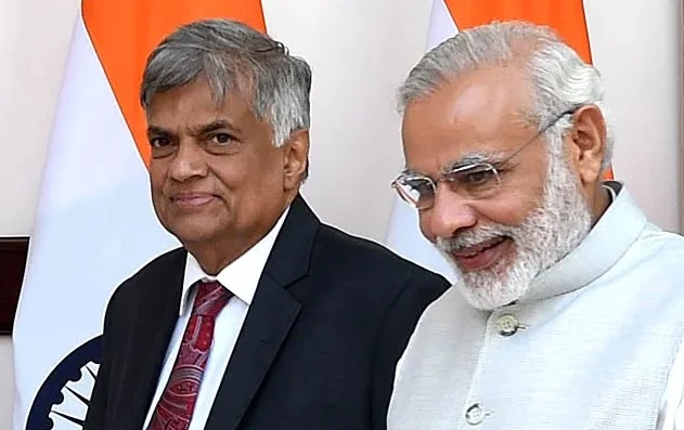 প্রধানমন্ত্রী পদে শপথ নিয়েই বিপদে পাশে থাকার জন্য নরেন্দ্র মোদিকে ধন্যবাদ রনিল বিক্রমাসিংহের