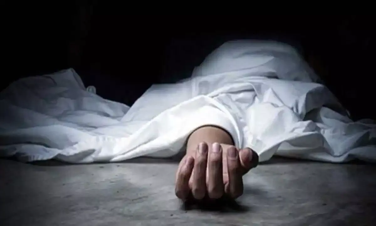 বাগুইআটিতে যুবকের পচা-গলা দেহ উদ্ধার