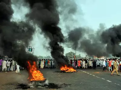 ট্রেনে আগুন, ভাঙচুর, সড়ক অবরোধ, অগ্নিপথের বিরুদ্ধে প্রদিবাদে উত্তাল বিহার, হরিয়ানা, ইউপি সহ একাধিক রাজ্য