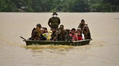 বন্যায় বিপর্যস্ত অসম, বাড়ছে মৃতের সংখ্যা, জলের তোড়ে ভেসে গেছে বন্যপ্রাণী