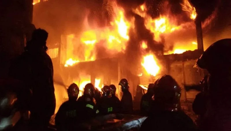 চট্টগ্রামের সীতাকুণ্ডে ভয়াবহ অগ্নিকান্ড, নিহত কমপক্ষে ১৮, আহত চার শতাধিক