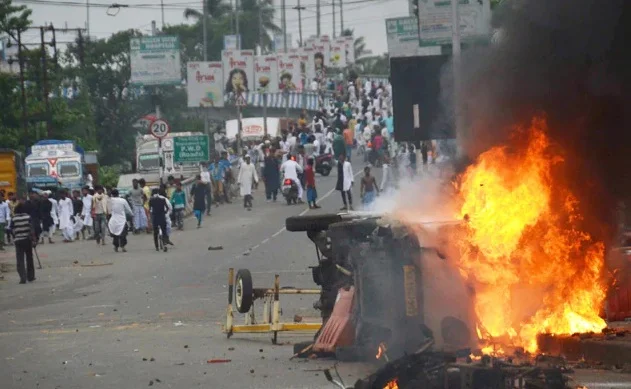 হাওড়ার পর এবার মুর্শিদাবাদে বন্ধ করে দেওয়া হল ইন্টারনেট পরিষেবা