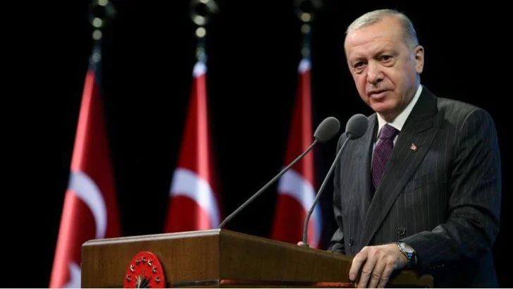 ইসরাইলের সঙ্গে সম্পর্ক নিয়ে সতর্ক করলেন খামেইনি