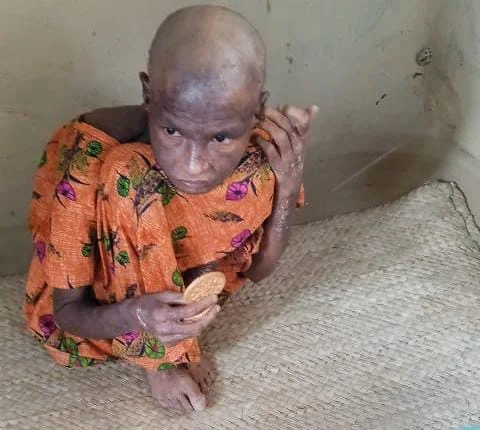 চারবছর ধরে গৃহবন্দী মহিলা, পুলিশ ও স্বেচ্ছাসেবী সংস্থার উদ্যোগে উদ্ধার