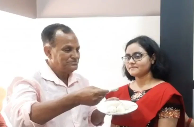 মাধ্যমিকে পঞ্চম জেনিফার রাণা, কৃতী ছাত্রীর চলার পথে প্রধান গাইড ছিলেন মা