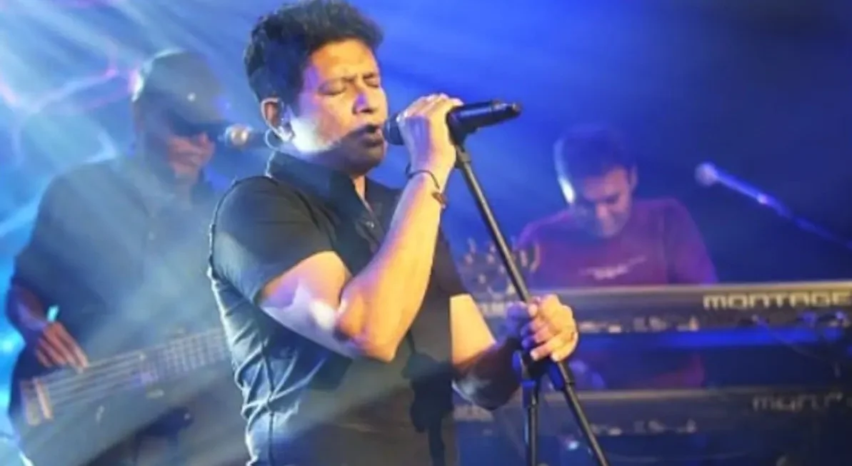 কেকে এক আবেগ, উন্মাদনার নাম! শিল্পীর কপাল ও ঠোঁটে আঘাতের চিহ্ন, মৃত্যু নিয়ে উঠছে নানা প্রশ্ন