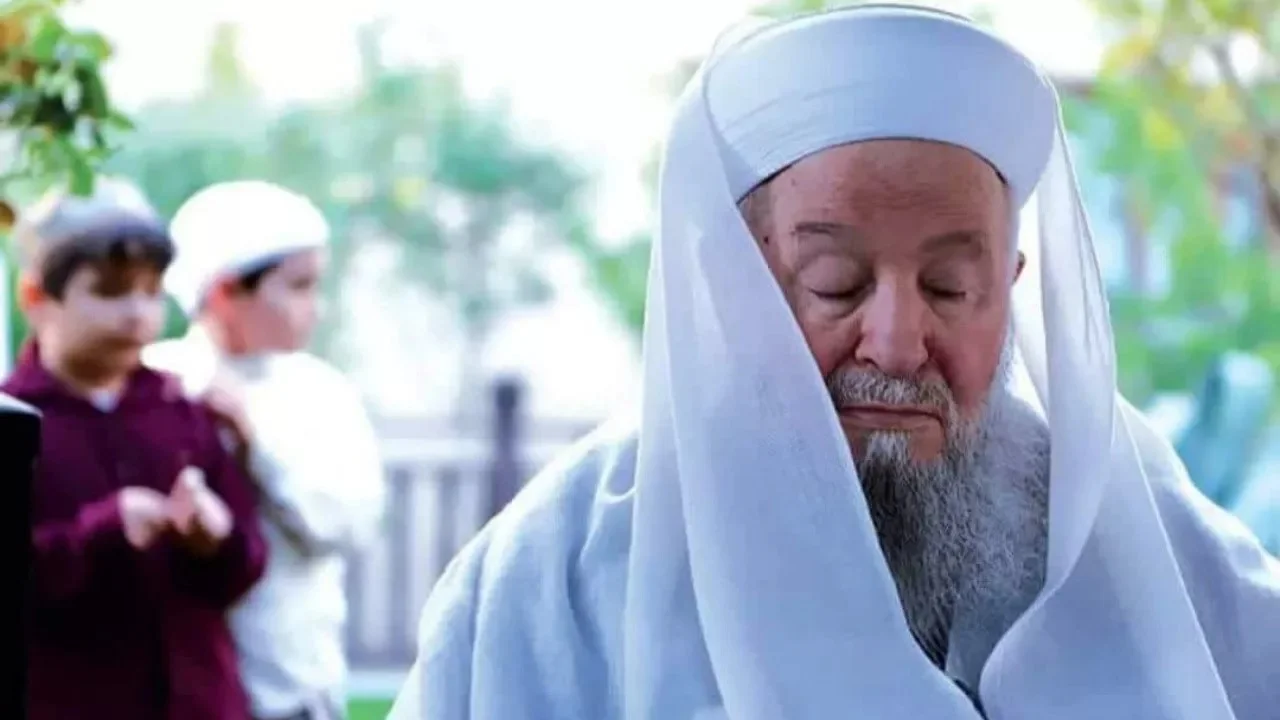 তুরস্কের বরেণ্য আলেম মাহমুদ এফেন্দির ইন্তেকাল