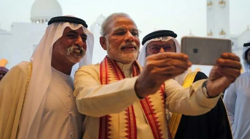 নবী সা. কে নিয়ে বিজেপি নেত্রীর বিতর্কিত মন্তব্যঃ গলছে বরফ, আবুধাবি যাচ্ছেন মোদি