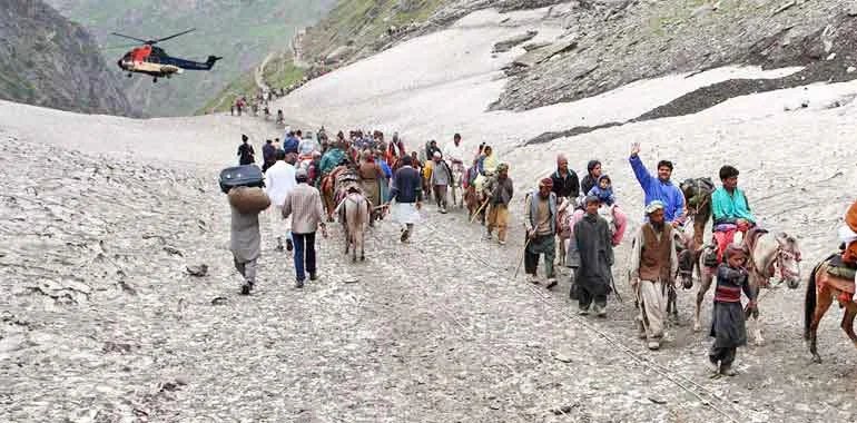 এবার অমরনাথ যাত্রায় নয়া রুট, চপারে করে সরাসরি গুহার পাদদেশে পৌঁছতে পারবে তীর্থযাত্রীরা