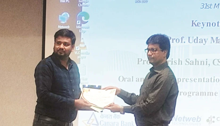 পানি থেকেই চলবে গাড়ি, গবেষণায় 'বেস্ট থিসিস অ্যাওয়ার্ড' রিয়াজের