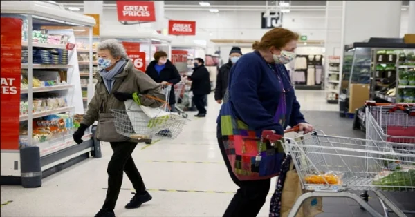 মুদ্রাস্ফীতি: একবেলা  খাচ্ছেন  বহু মানুষ