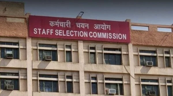 এবার থেকে গ্রুপ-ডি কর্মী নিয়োগ করবে স্টাফ সিলেকশন কমিশন