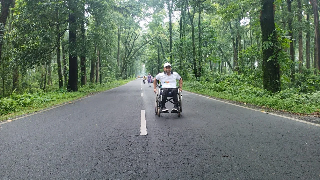 হুইল চেয়ারের গতি দেখল ডুয়ার্স - হার মানল প্রতিবন্ধকতা, জানতে গেলে পড়তে হবে!
