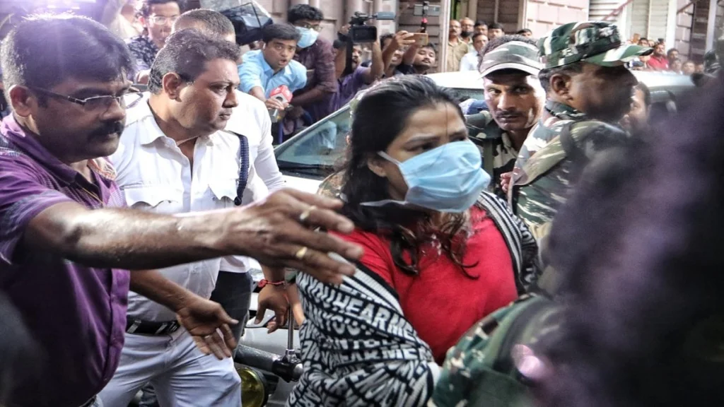 পার্থ চট্টোপাধ্যায়কে 'মাস্টারমাইন্ড'  বলেও জামিন পেলেন না অর্পিতা