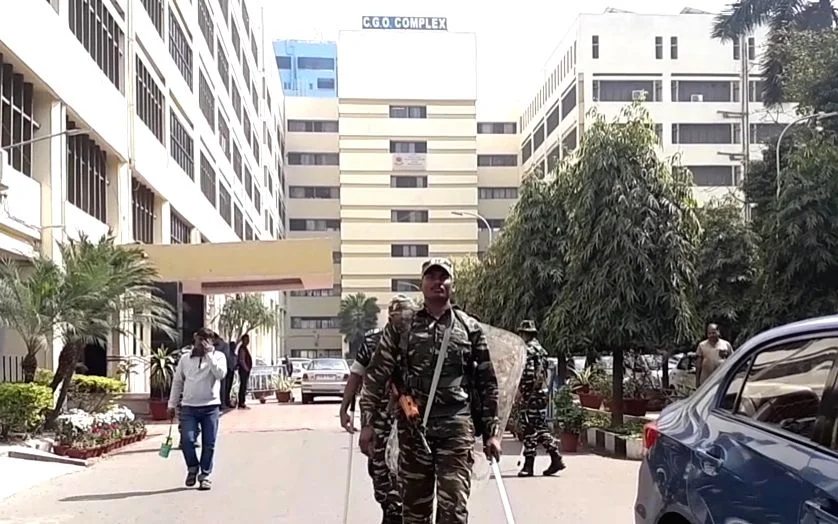 নির্ধারিত সময়ের আগেই সিজিও কমপ্লেক্সে হাজির মানিক ভর্টাচার্য, চলছে জেরা