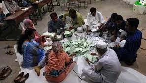 পঞ্জাবে জিতল ইমরানের দল