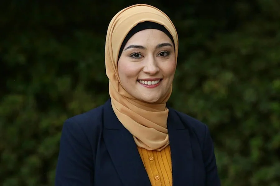 গর্বের সঙ্গে হিজাব  পরুন: অজি সেনেটর ফাতেমা পেম্যান