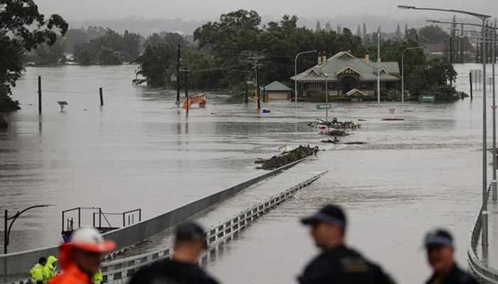 অস্ট্রেলিয়ায় বন্যা বিপদে বহু মানুষ