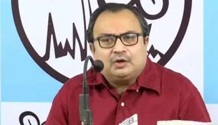 শুভেন্দুর ভাইয়ের  মানহানি মামলায় স্থগিতাদেশ  পেলেন কুণাল ঘোষ