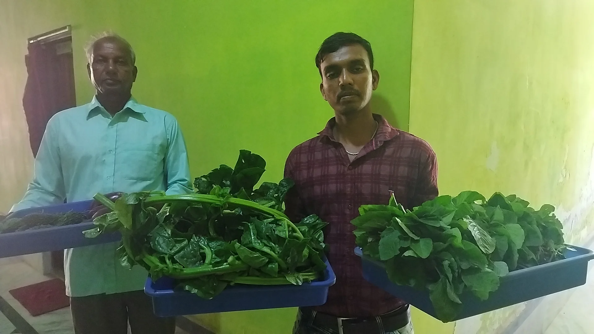 দেশের সফল ১১ কৃষকের মধ্যে সম্মানিত হলেন কুলতলির সনৎ