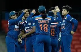 কমনওয়েলথে ভাইস ক্যাপ্টেন স্মৃতি, দলে নেই রিচা