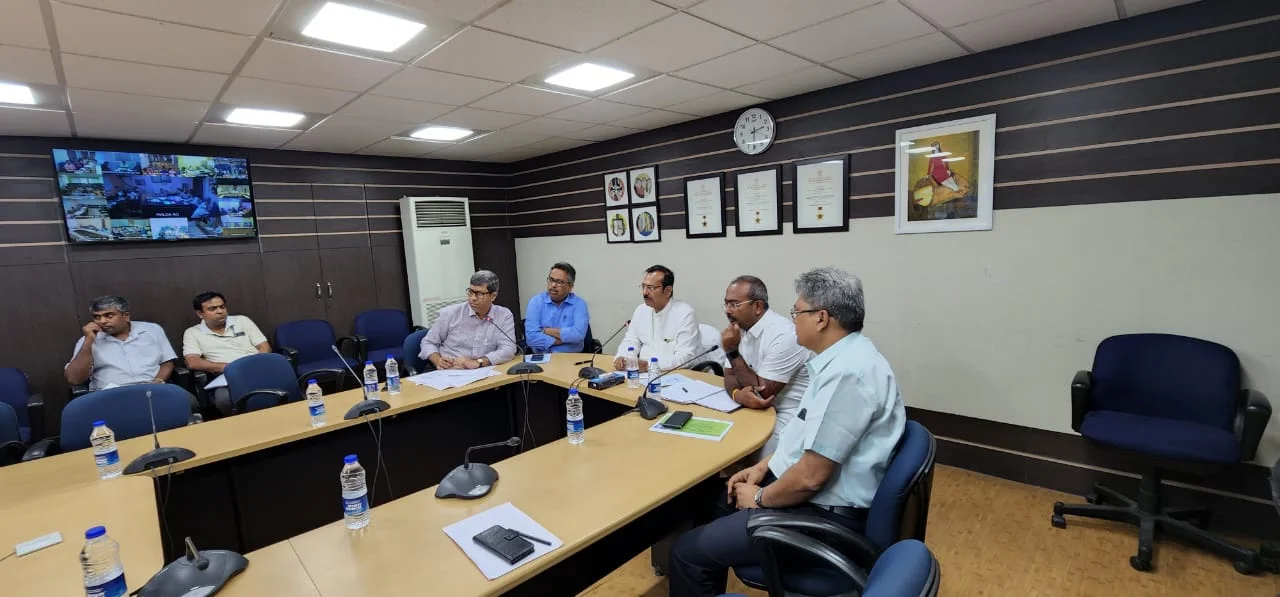 বঙ্গোপসাগরের নিম্নচাপের ফলে আগাম সতর্কমূলক ব্যবস্থা বিদ্যুৎ দফতরের