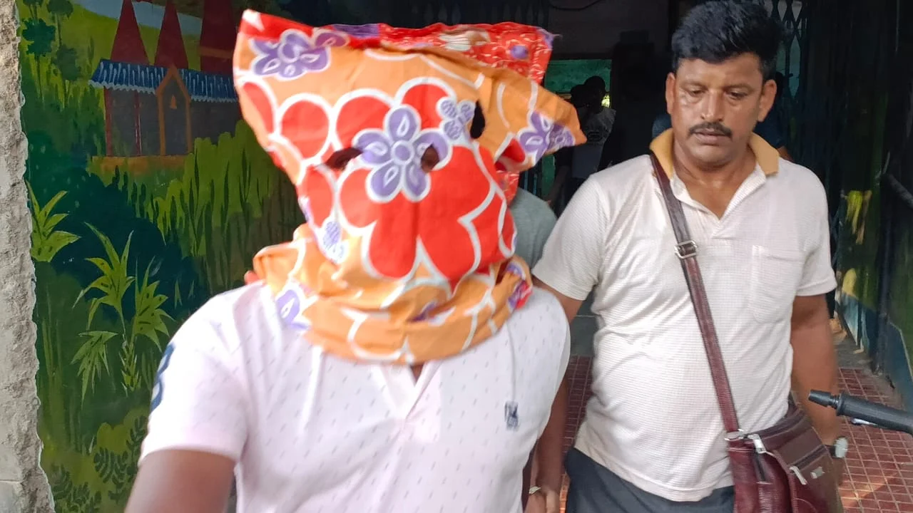 চুঁচুড়া ইমামবাড়া হাসপাতালে গুলি কান্ডের মূল অভিযুক্ত বাবু পাল গ্রেফতার জলপাইগুড়িতে